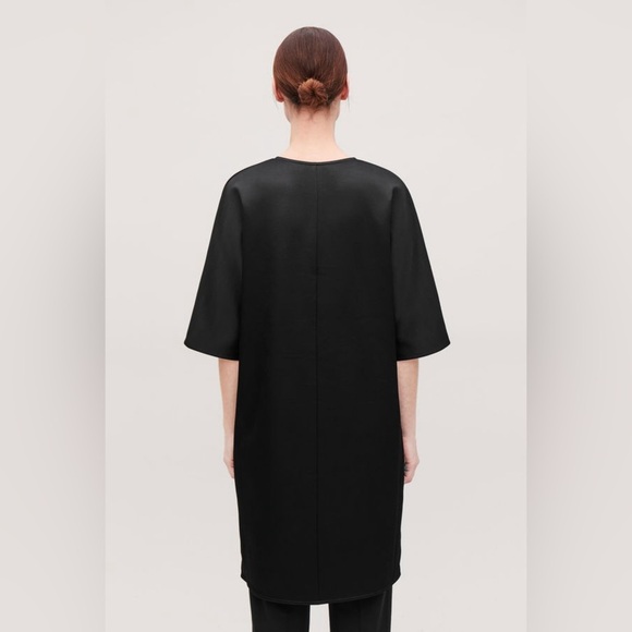 COS NWOT Batwing Sleeved Jersey Dress in Black - Picture 3 of 11